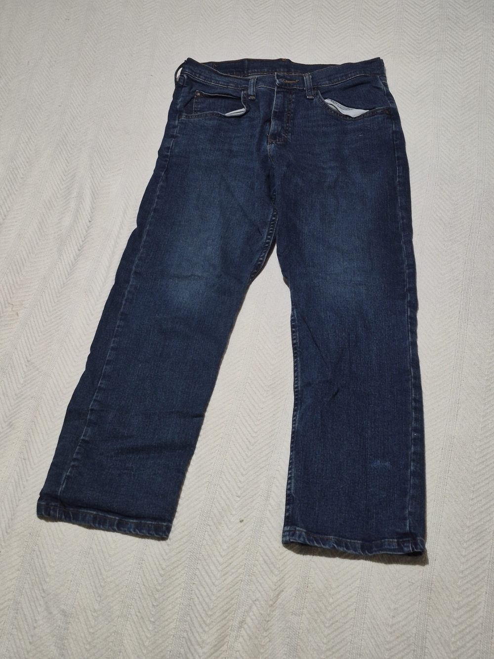 Wrangler Premium Quality Mens Relaxed Fit Flex Jeans Size 30x30 Dark Wash Blue